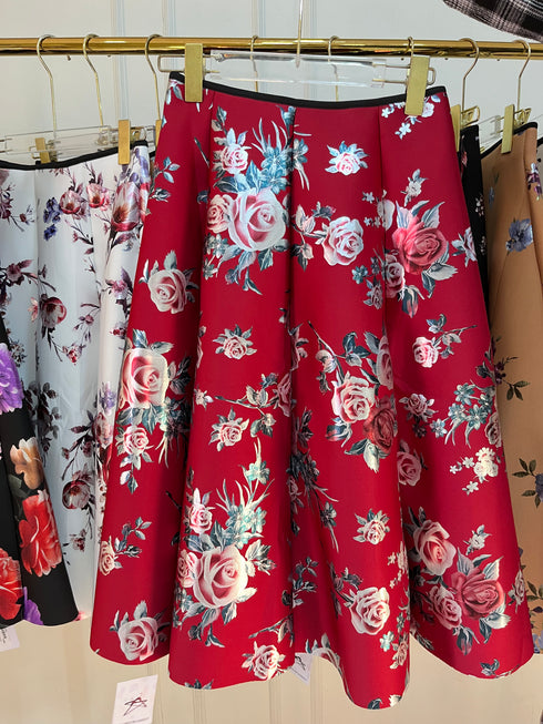 Women Floral Print Flared Skirts